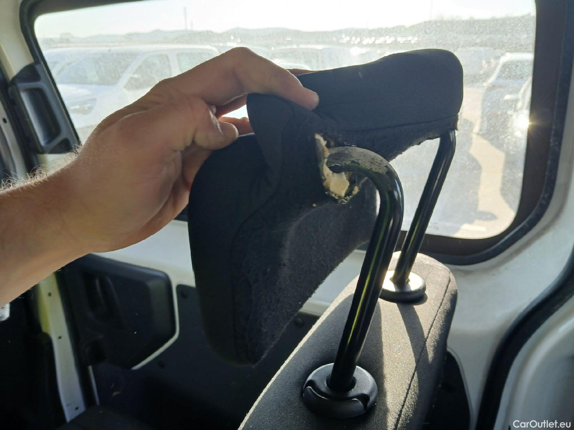  Peugeot  Expert PEUGEOT  / 2016 / 4P / combi Combi 1.6 BlueHDi 73KW (100CV) Standard #7