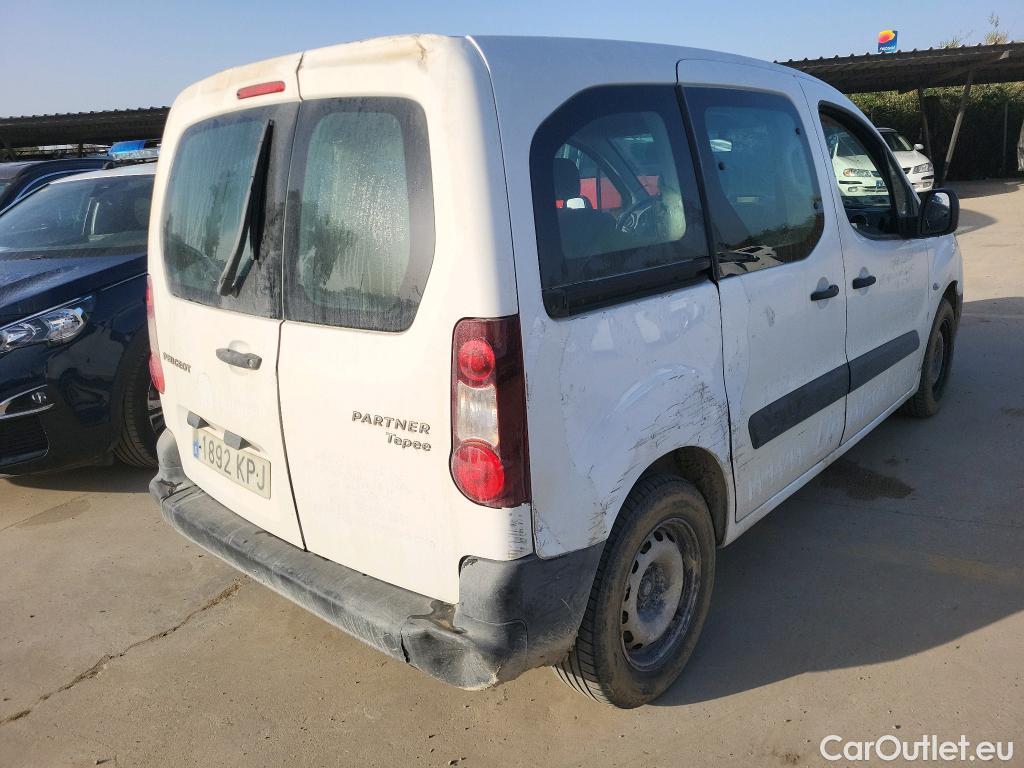  Peugeot  Partner PEUGEOT  / 2015 / 4P / combi TEPEE Access 1.6 BlueHDi 55KW (75CV) #29
