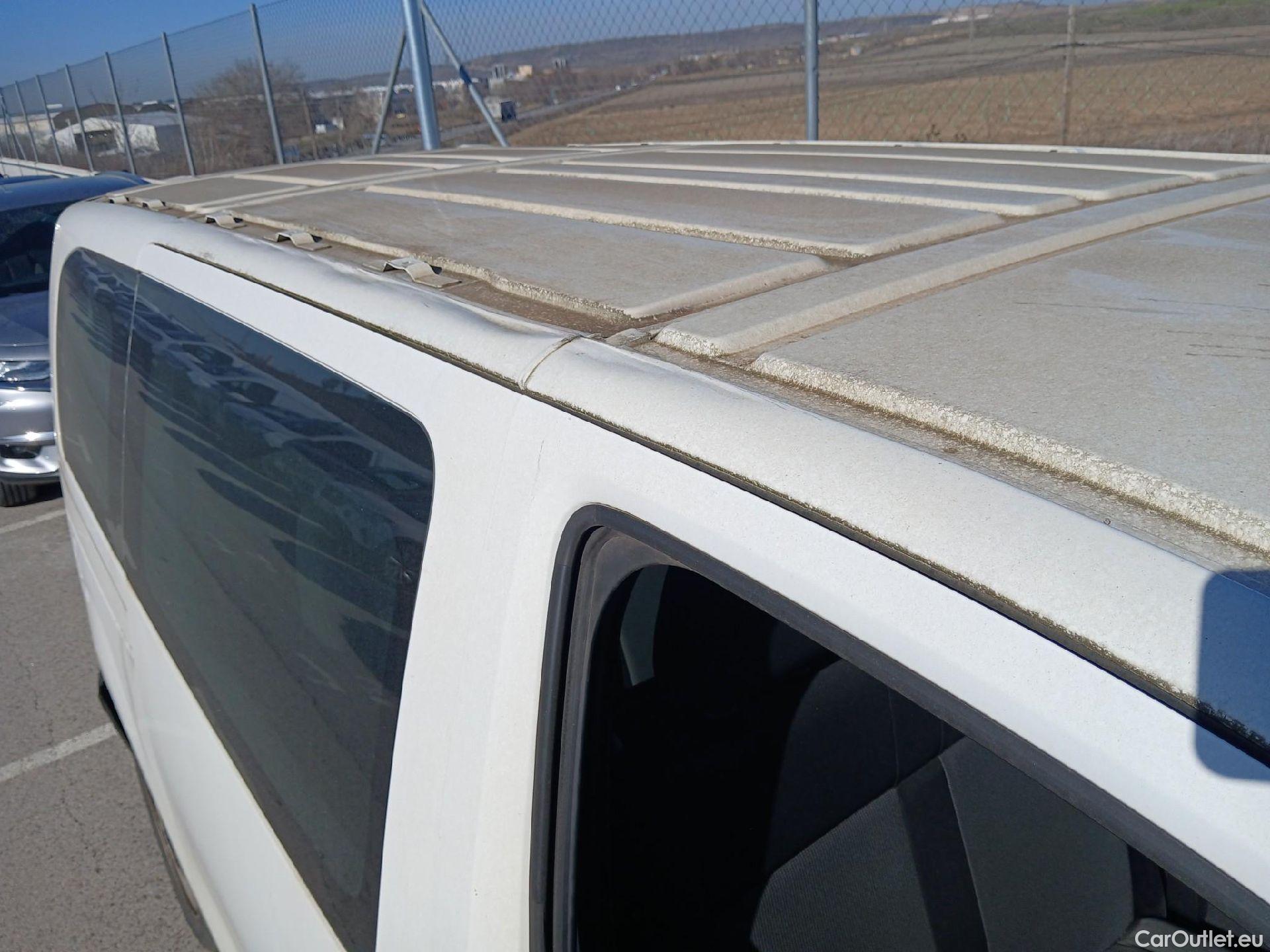  Peugeot  Expert PEUGEOT  / 2016 / 4P / combi Combi 1.6 BlueHDi 73KW (100CV) Standard #30