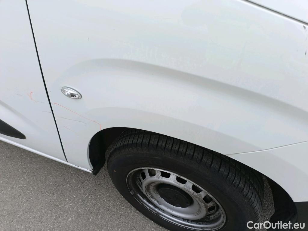  Peugeot  Partner PEUGEOT  / 2018 / 4P / furgón derivado de turismo Premium Standard 600kg BlueHDi 73kW (AC) #26