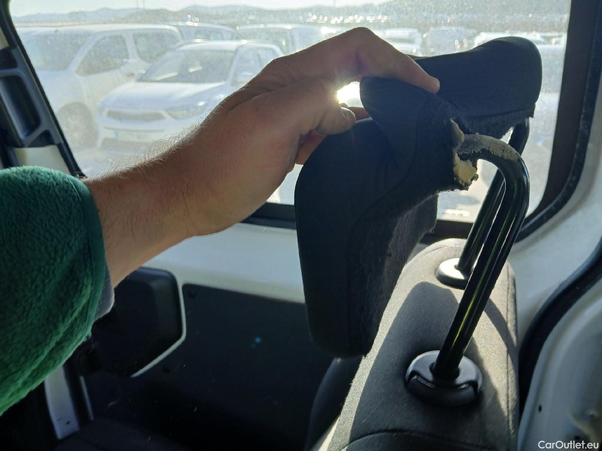  Peugeot  Expert PEUGEOT  / 2016 / 4P / combi Combi 1.6 BlueHDi 73KW (100CV) Standard #6