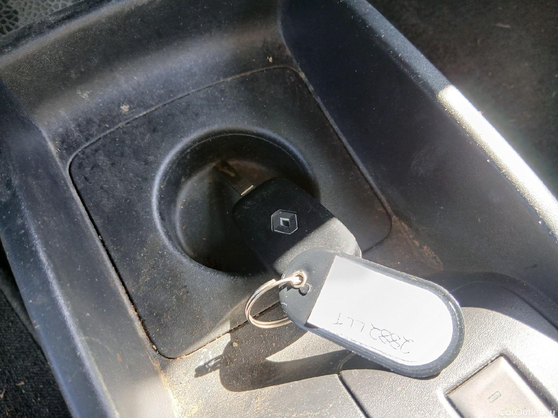  Renault  Kangoo RENAULT  Combi / 2013 / 4P / combi Profes. M1-AF Blue dCi 70 kW(95 CV) -SS) #1