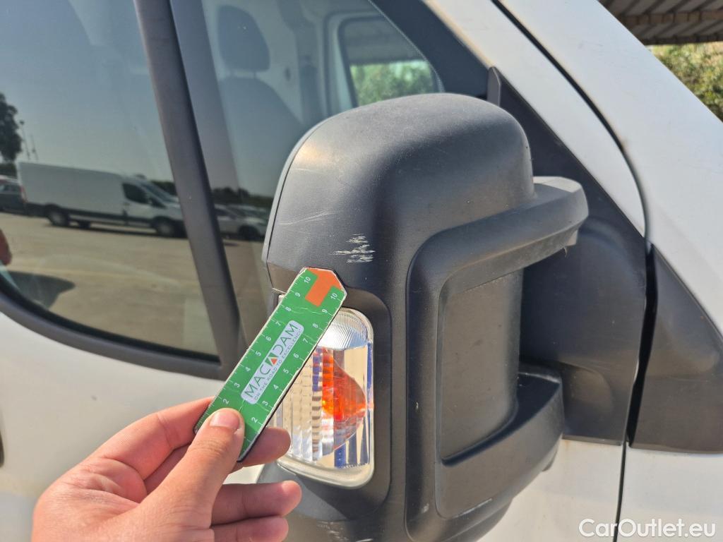  Peugeot  Boxer PEUGEOT  / 2014 / 4P / furgón Pack 330 L1 H1 BHDI 88kW(120CV) S&S 6 V. #EQUIPO FRIO  + ISOTERMO# #47