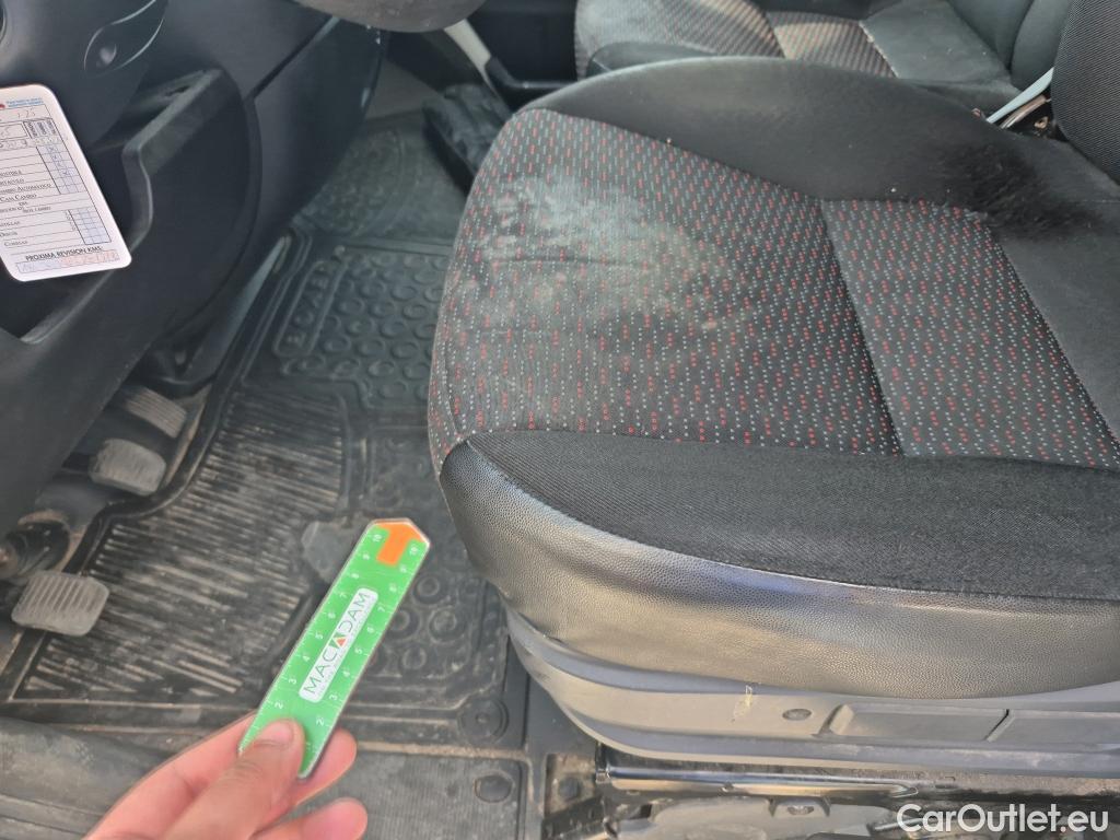  Peugeot  Boxer PEUGEOT  / 2014 / 4P / furgón Pack 330 L1 H1 BHDI 88kW(120CV) S&S 6 V. #EQUIPO FRIO  + ISOTERMO# #45