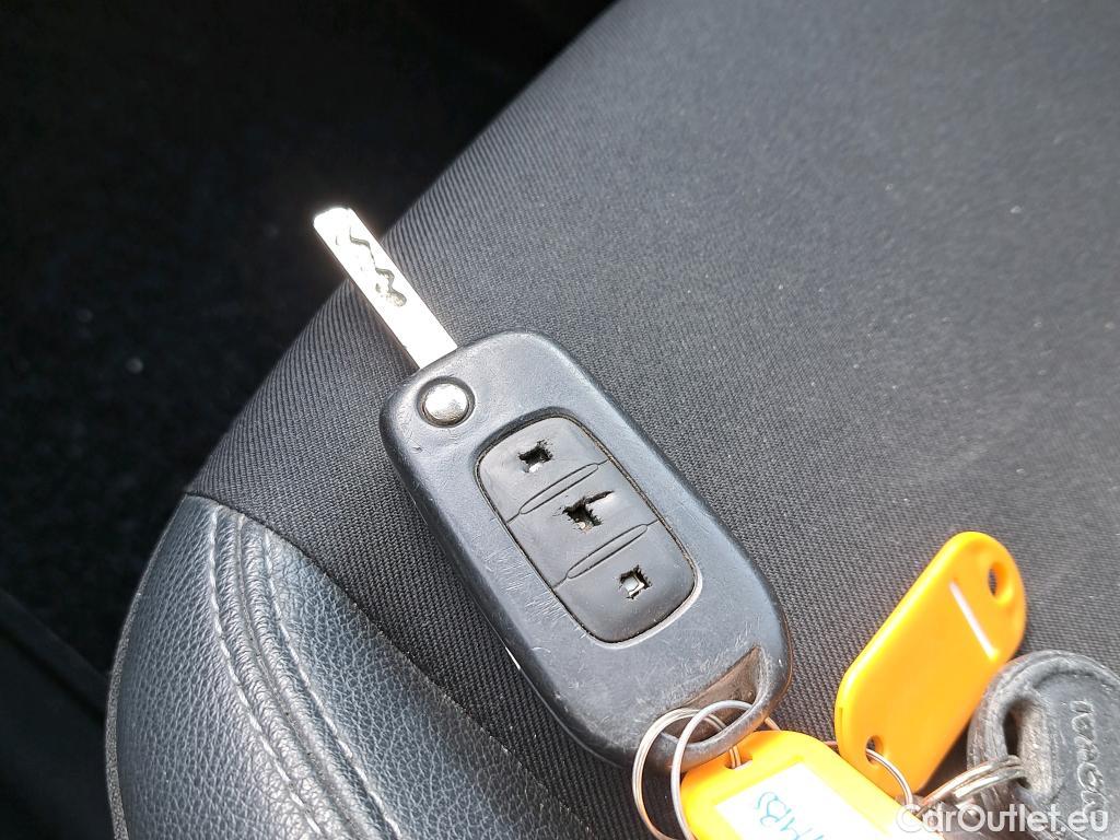  Renault  Kangoo RENAULT  Furgón/2021/4P/furgón derivado de turismo L1 1.5 Blue dCi 70kW (95CV) #2