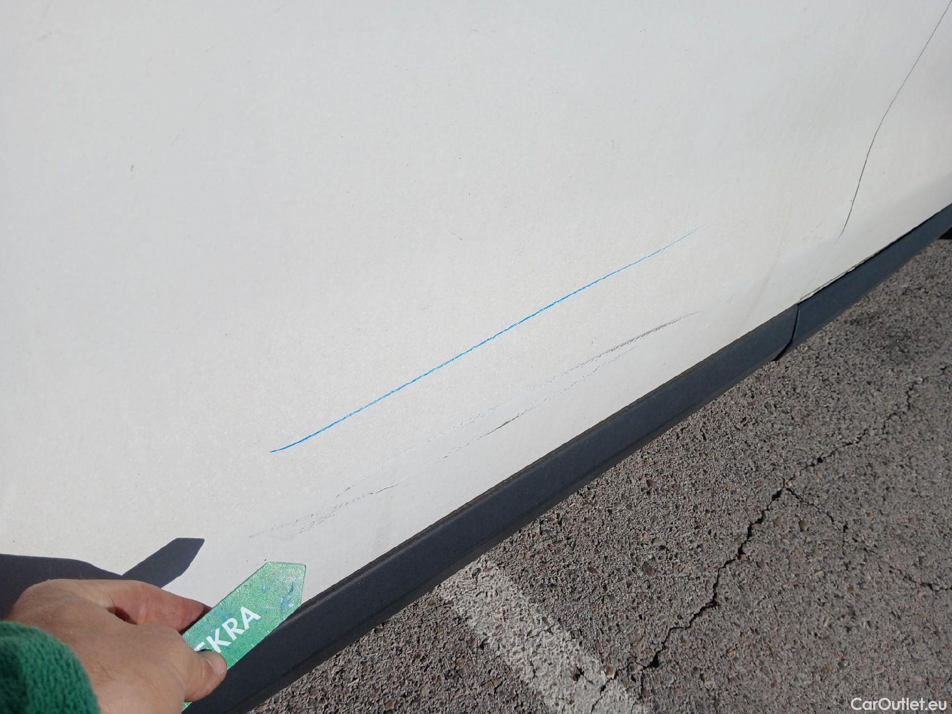  Peugeot  Expert PEUGEOT  / 2016 / 4P / combi Combi 1.6 BlueHDi 73KW (100CV) Standard #24