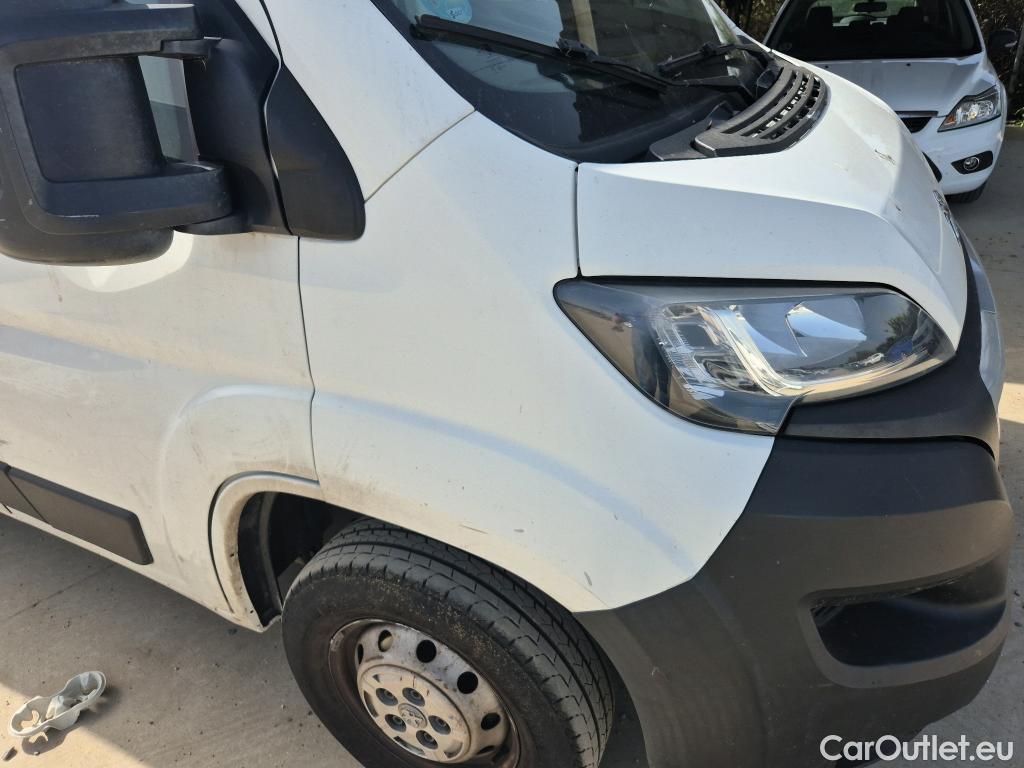  Peugeot  Boxer PEUGEOT  / 2014 / 4P / furgón Pack 330 L1 H1 BHDI 88kW(120CV) S&S 6 V. #EQUIPO FRIO  + ISOTERMO# #27