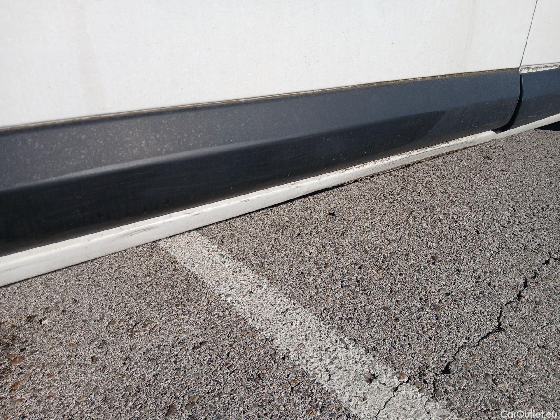  Peugeot  Expert PEUGEOT  / 2016 / 4P / combi Combi 1.6 BlueHDi 73KW (100CV) Standard #26