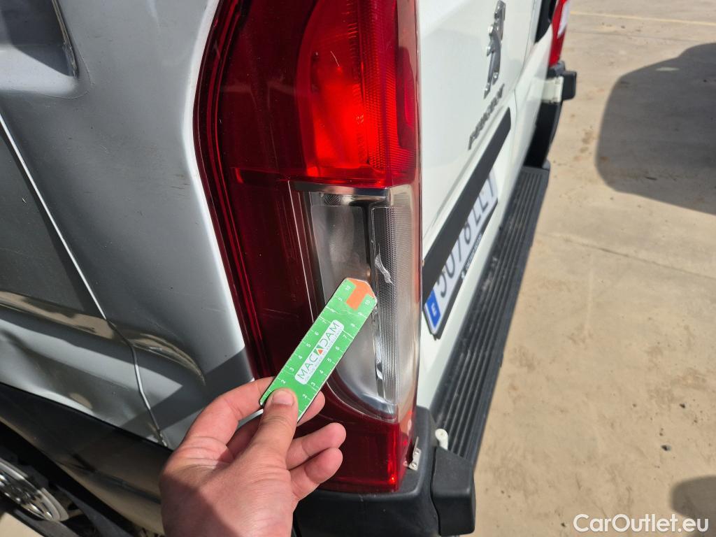  Peugeot  Boxer PEUGEOT  / 2014 / 4P / furgón Pack 330 L1 H1 BHDI 88kW(120CV) S&S 6 V. #EQUIPO FRIO  + ISOTERMO# #6