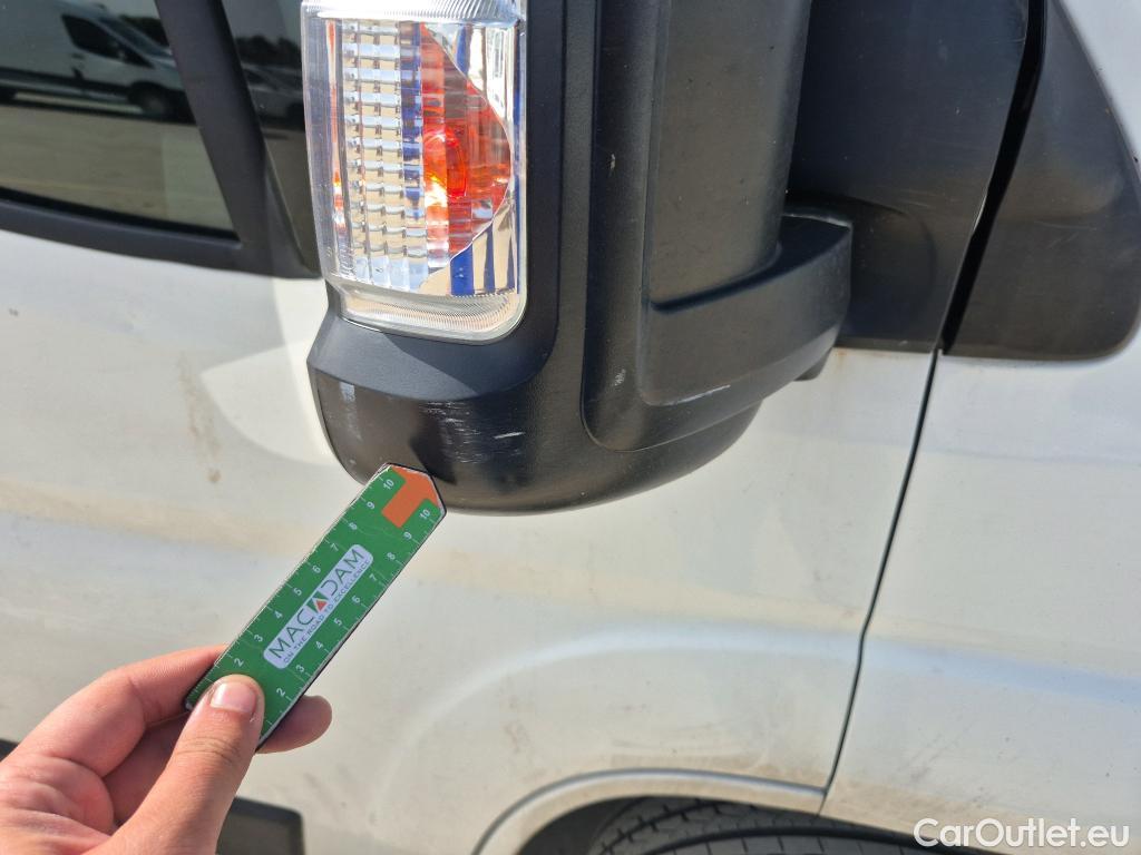  Peugeot  Boxer PEUGEOT  / 2014 / 4P / furgón Pack 330 L1 H1 BHDI 88kW(120CV) S&S 6 V. #EQUIPO FRIO  + ISOTERMO# #48