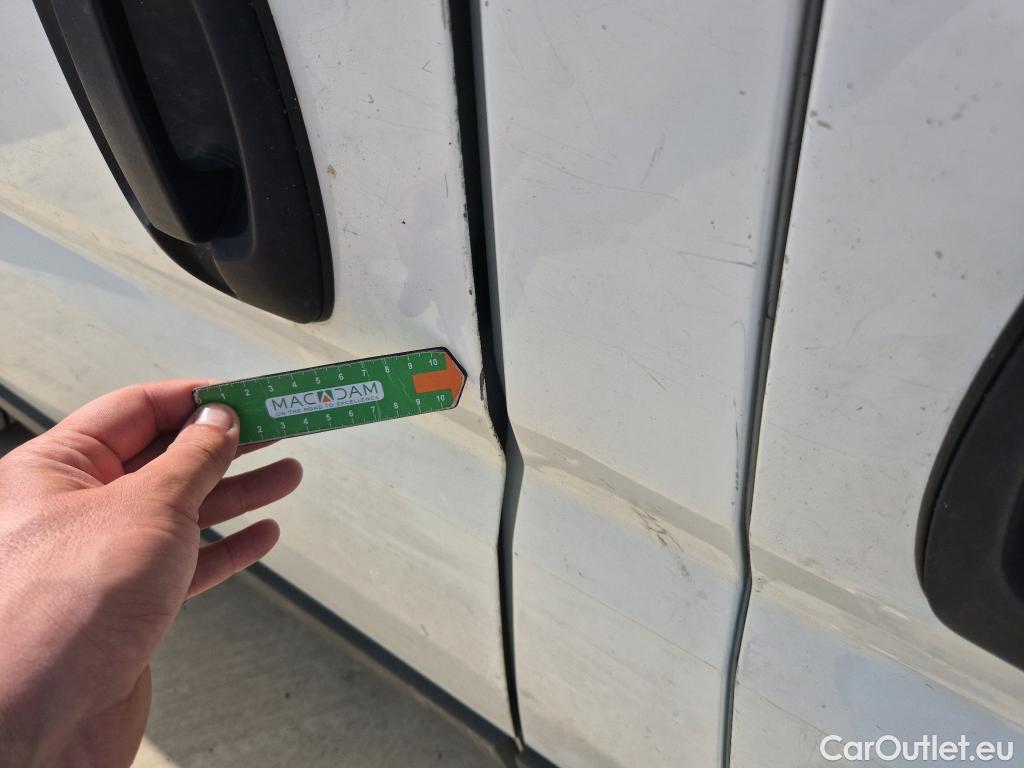  Peugeot  Boxer PEUGEOT  / 2014 / 4P / furgón Pack 330 L1 H1 BHDI 88kW(120CV) S&S 6 V. #EQUIPO FRIO  + ISOTERMO# #16