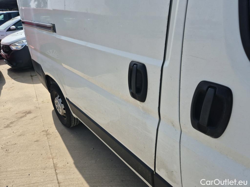  Peugeot  Boxer PEUGEOT  / 2014 / 4P / furgón Pack 330 L1 H1 BHDI 88kW(120CV) S&S 6 V. #EQUIPO FRIO  + ISOTERMO# #15