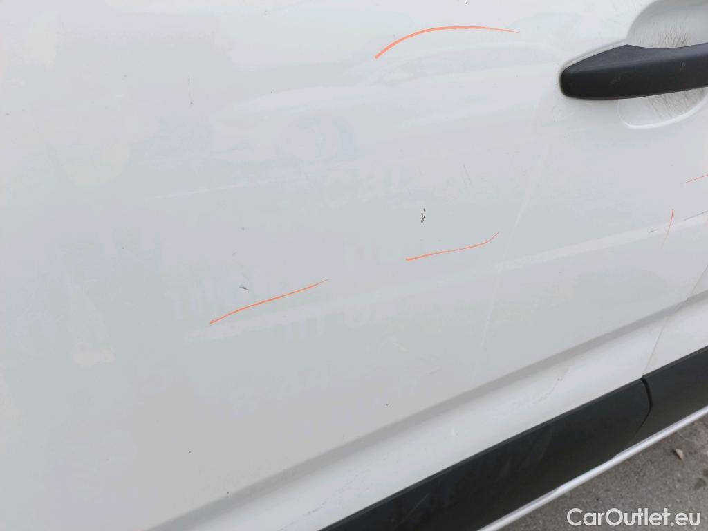  Peugeot  Partner PEUGEOT  / 2018 / 4P / furgón derivado de turismo Premium Standard 600kg BlueHDi 73kW (AC) #21