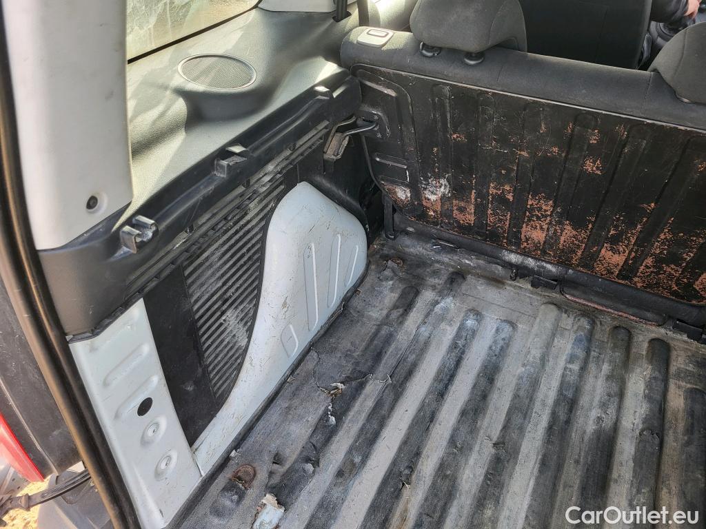  Peugeot  Partner PEUGEOT  / 2015 / 4P / combi TEPEE Access 1.6 BlueHDi 55KW (75CV) #9