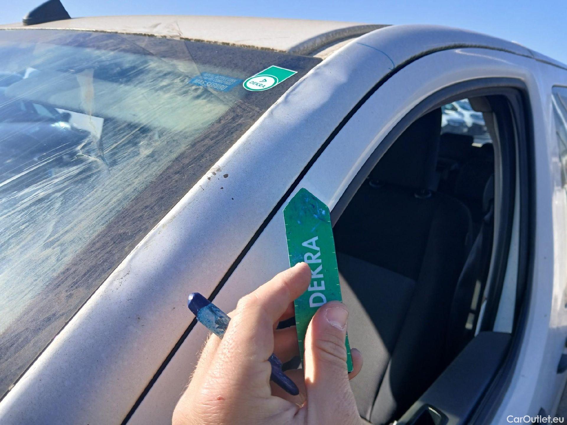  Peugeot  Expert PEUGEOT  / 2016 / 4P / combi Combi 1.6 BlueHDi 73KW (100CV) Standard #13