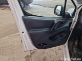  Citroen  Berlingo CITROEN  2015 VEIC FURG 4P BLUEHDI 100 CLUB VAN #143