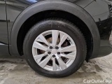  Peugeot  3008 PEUGEOT  / 2020 / 5P / SUV BLUEHDI 130 EAT8 SeS ACTIVE BUSINESS #17