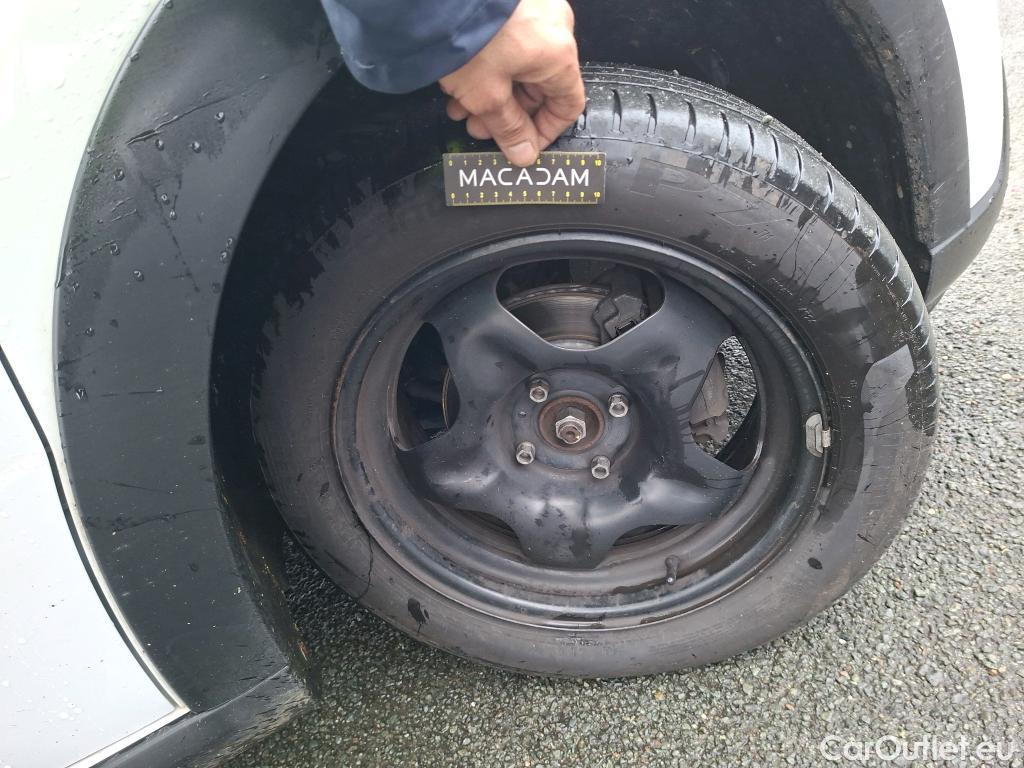  Citroen  C3  Société Feel 1.5 BlueHDI 100CV BVM6 E6d #7