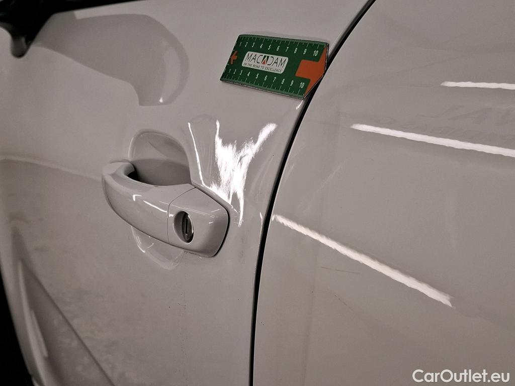  Citroen  C3  Feel Business 1.2 PureTech 80CV BVM5 E6d #8