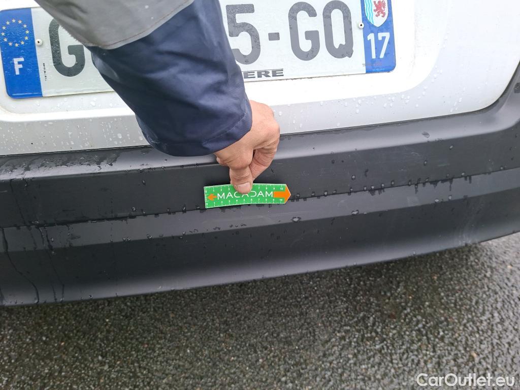  Citroen  C3  Société Feel 1.5 BlueHDI 100CV BVM6 E6d #16