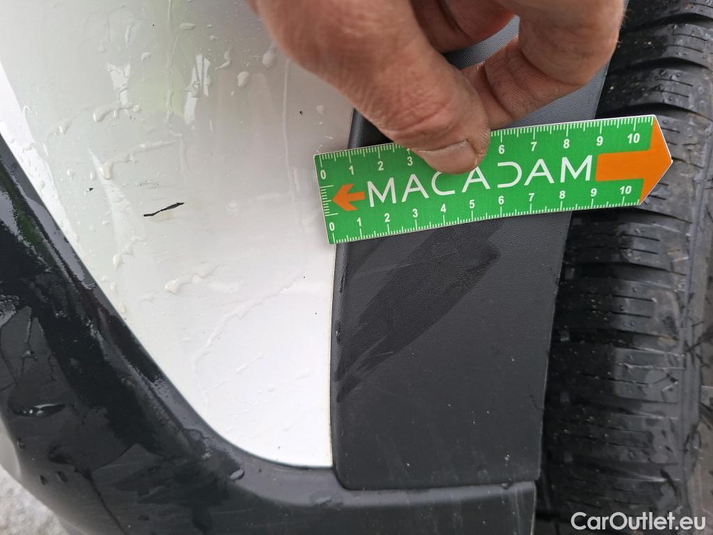  Citroen  C3  Société Feel 1.5 BlueHDI 100CV BVM6 E6d #28