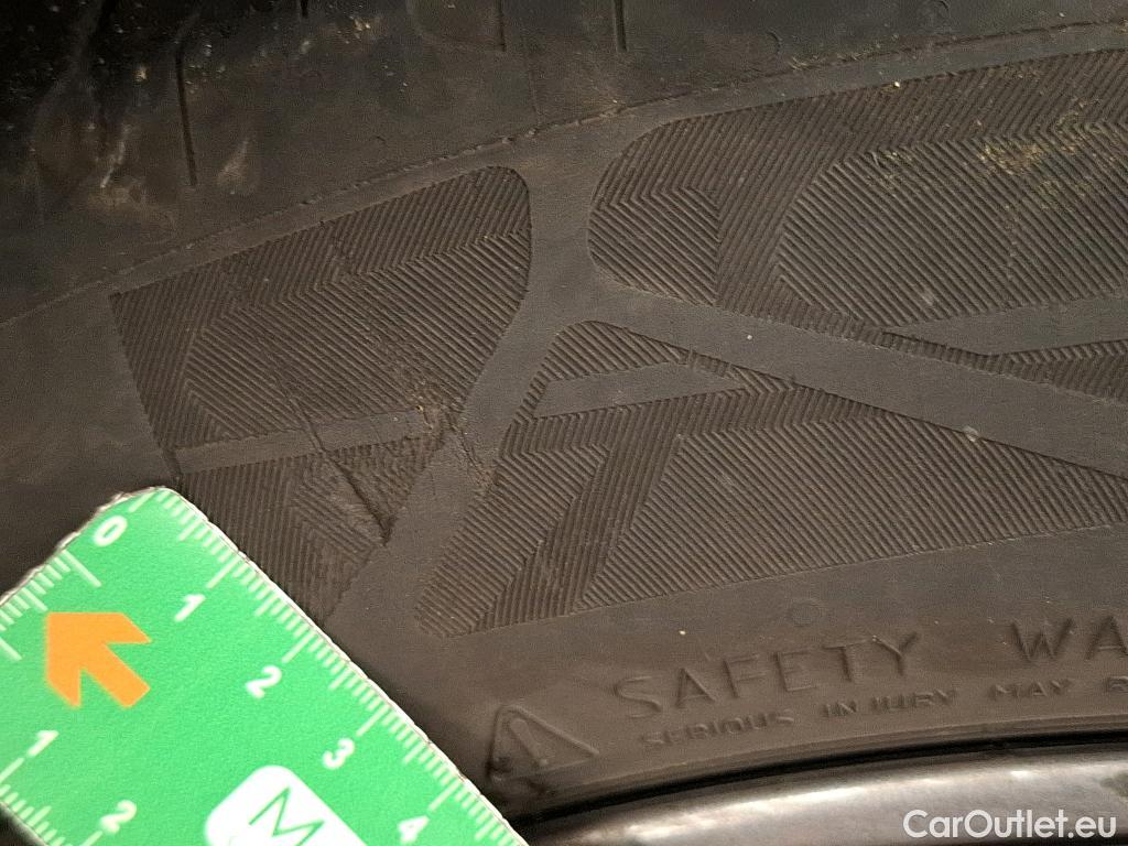  Citroen  C4  X Feel Pack 1.2 PureTech 130CV BVA8 6E #8