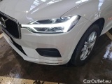 Volvo  XC60 VOLVO  / 2017 / 5P / SUV B4 D AWD GEARTR. MOMENTUM PRO MY21 #28