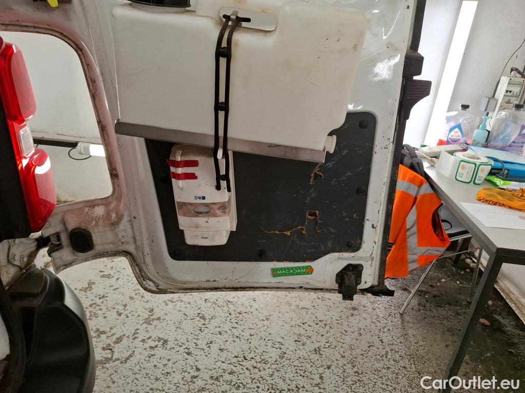  Citroen  Jumpy  Fourgon Control M 2.0 BlueHDi 120CV BVM6 E6dT #27