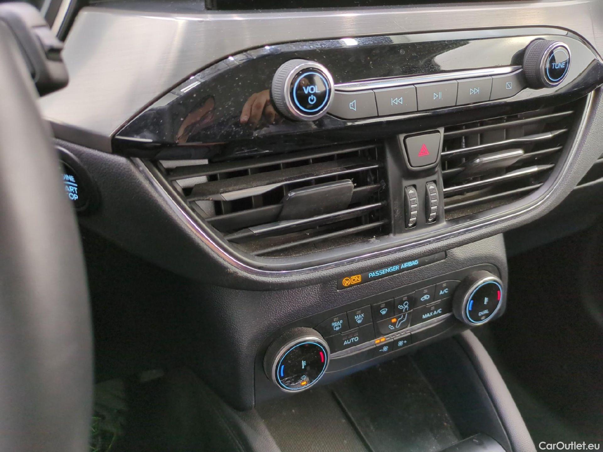  Ford  Kuga  Titanium Hybrid 2.5 190CV BVA6 E6dT #2