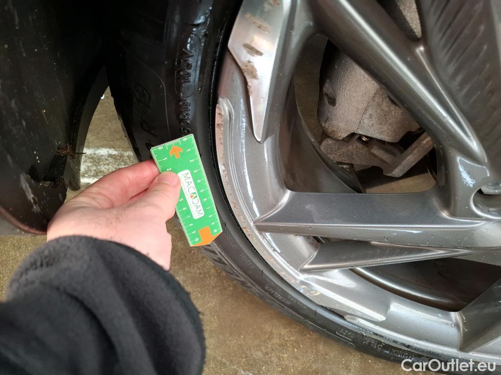  DS  DS7 DS DS 7 Crossback / 2017 / 5P / SUV E-TENSE 225 Business #12