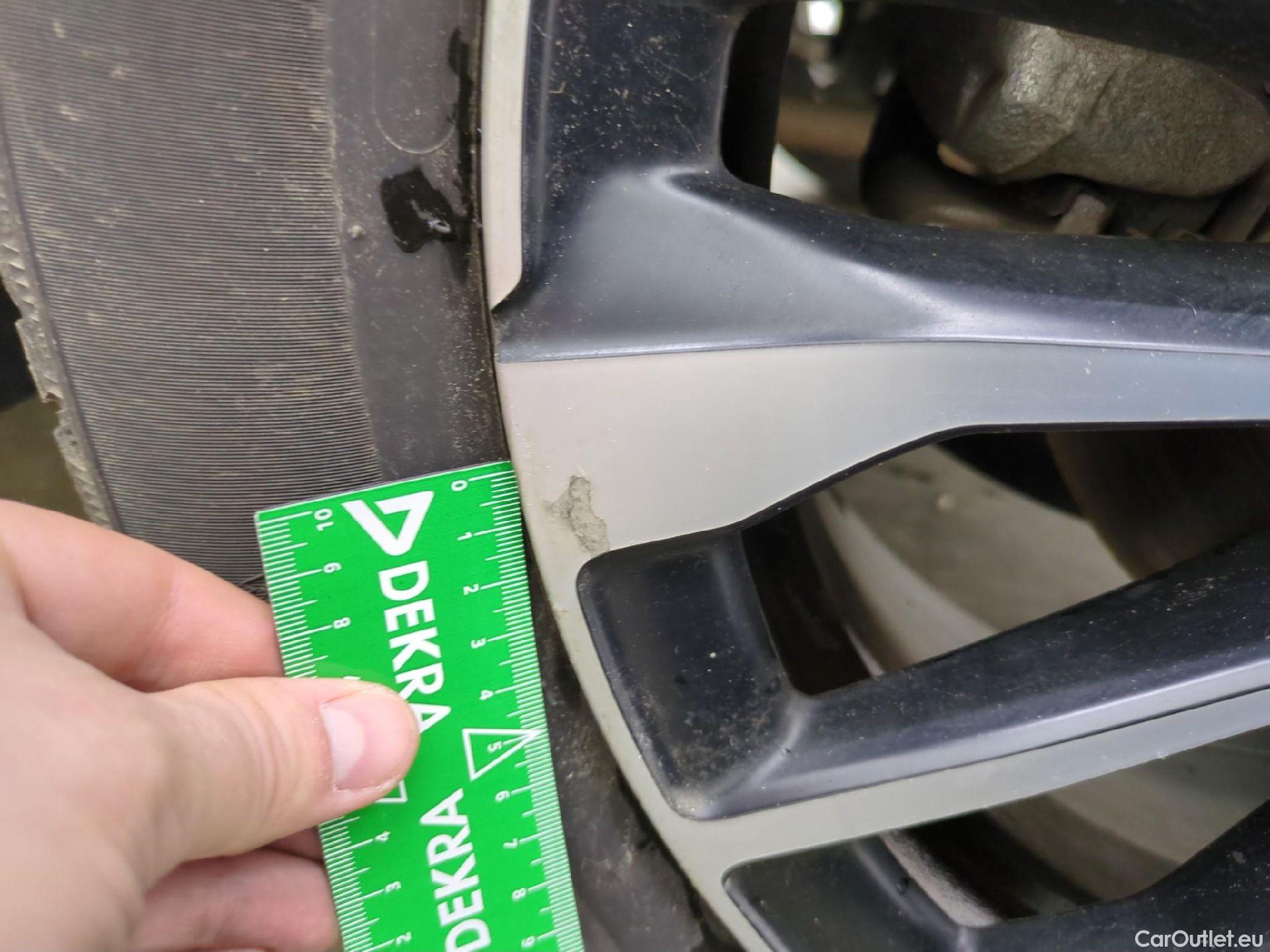  Fiat  500 FIAT X / 2018 / 5P / SUV 1.0 FFly T T3 120ch Cross #24