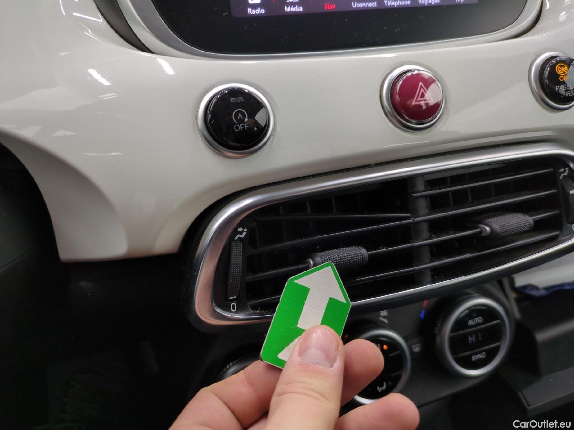  Fiat  500 FIAT X / 2018 / 5P / SUV 1.0 FFly T T3 120ch Cross #2