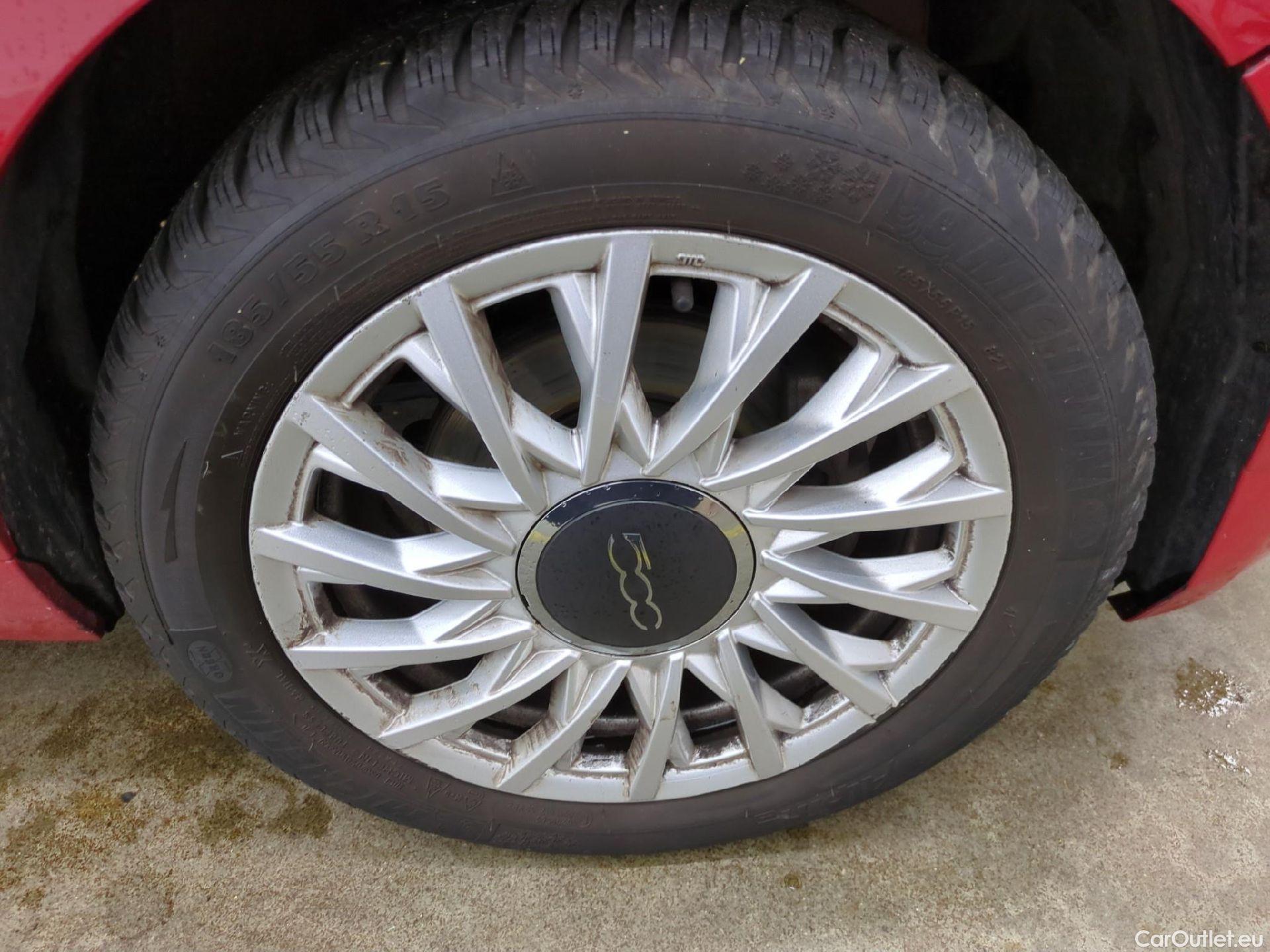  Fiat  500 FIAT  / 2015 / 3P / Berline 1.0 70ch BSG Dolcevita #10