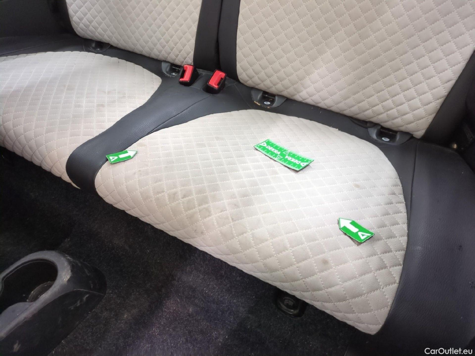  Fiat  500 FIAT  / 2015 / 3P / Berline 1.0 70ch BSG Dolcevita #2