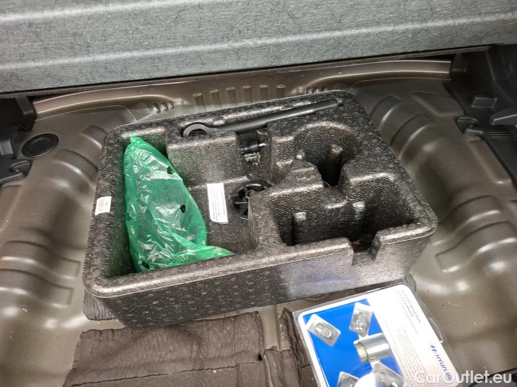  Hyundai  Konna Kona Business Hybrid 2WD 1.6 GDI 140CV BVA6 E6d #35