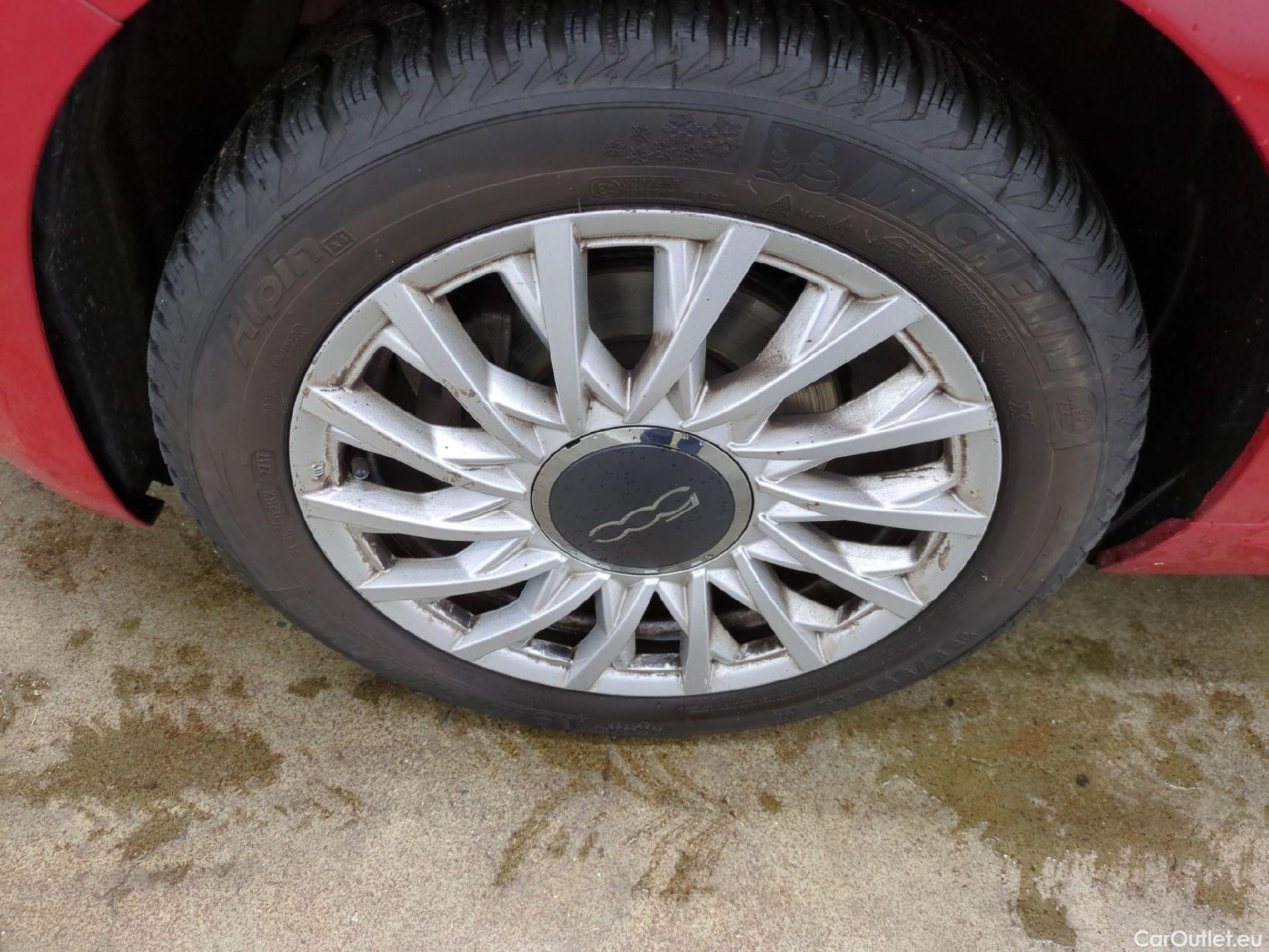  Fiat  500 FIAT  / 2015 / 3P / Berline 1.0 70ch BSG Dolcevita #11