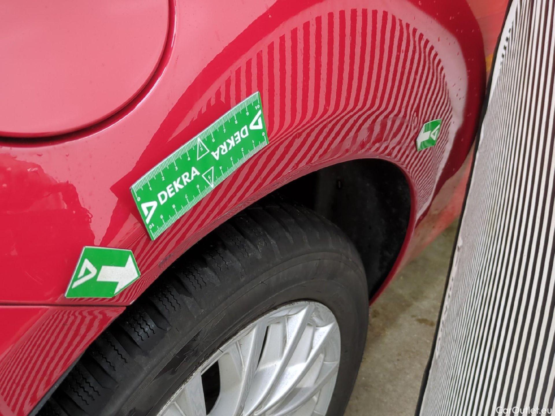  Fiat  500 FIAT  / 2015 / 3P / Berline 1.0 70ch BSG Dolcevita #18