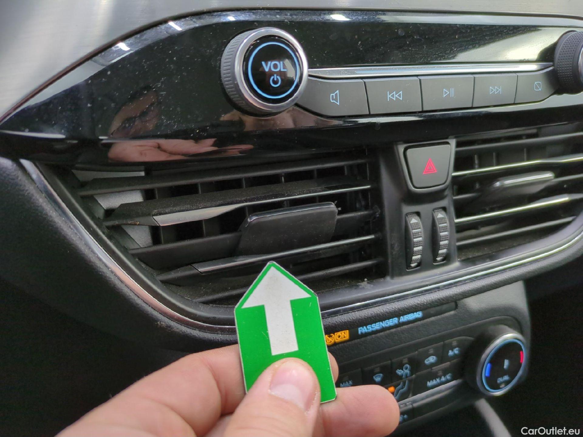  Ford  Kuga  Titanium Hybrid 2.5 190CV BVA6 E6dT #1