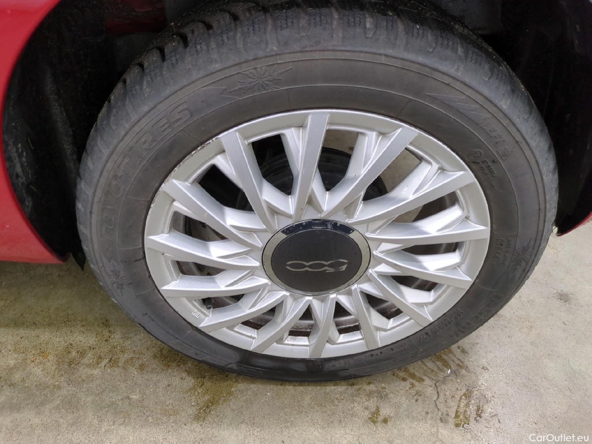  Fiat  500 FIAT  / 2015 / 3P / Berline 1.0 70ch BSG Dolcevita #12