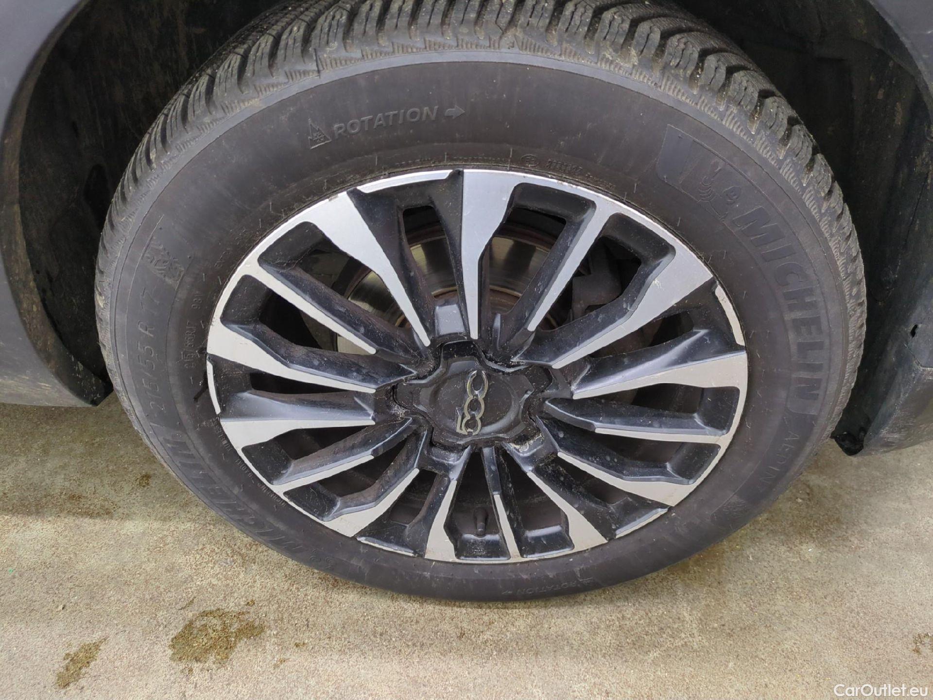  Fiat  500 FIAT X / 2018 / 5P / SUV 1.0 FFly T T3 120ch Cross #11