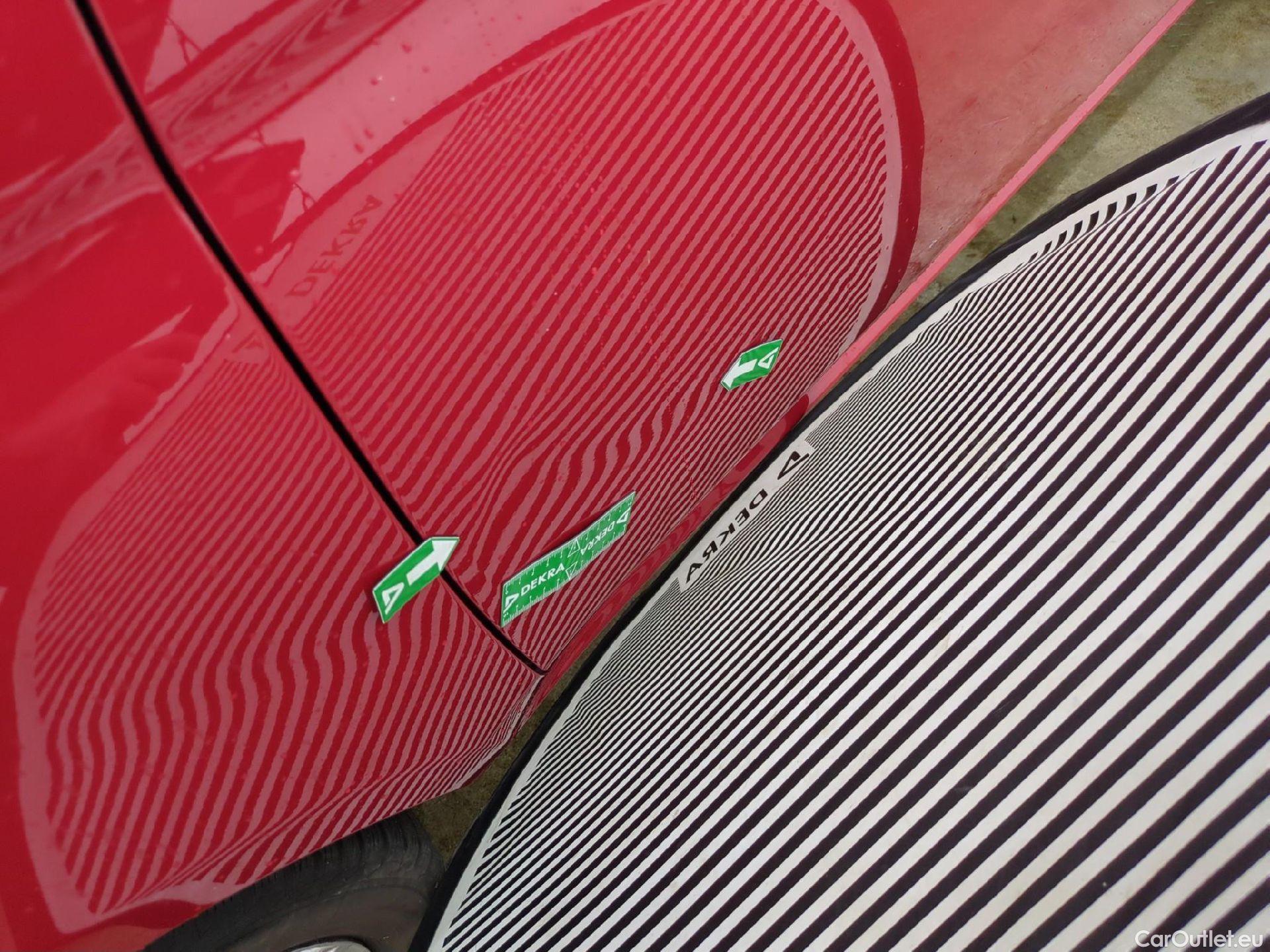  Fiat  500 FIAT  / 2015 / 3P / Berline 1.0 70ch BSG Dolcevita #31