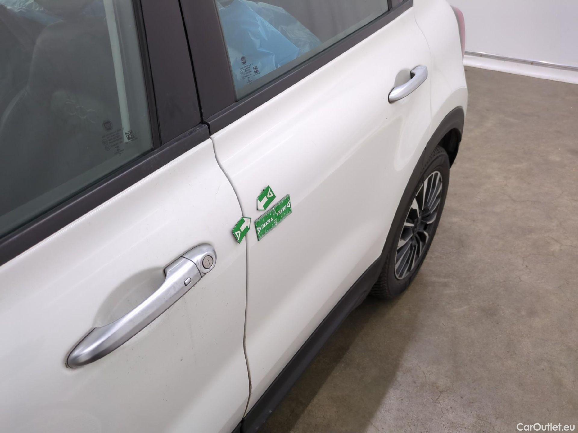  Fiat  500 FIAT X / 2018 / 5P / SUV 1.0 FFly T T3 120ch Cross #38