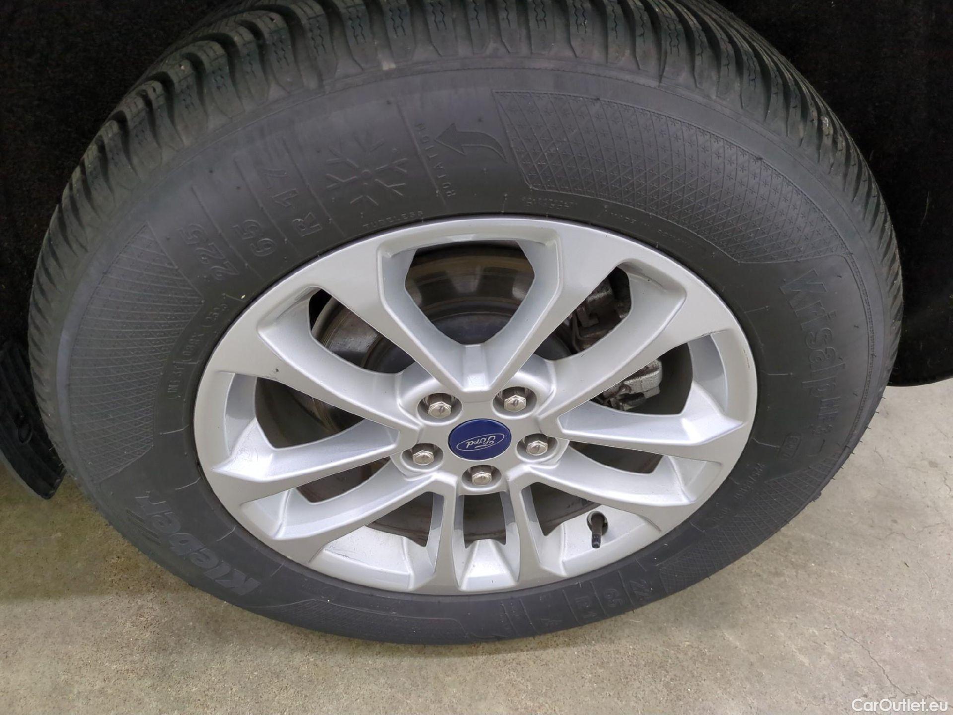  Ford  Kuga  Titanium Hybrid 2.5 190CV BVA6 E6dT #8