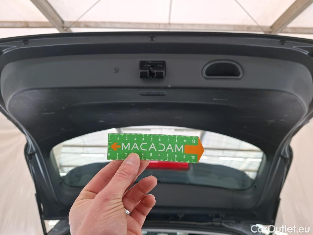  Hyundai  Konna Kona Business Hybrid 2WD 1.6 GDI 140CV BVA6 E6d #40