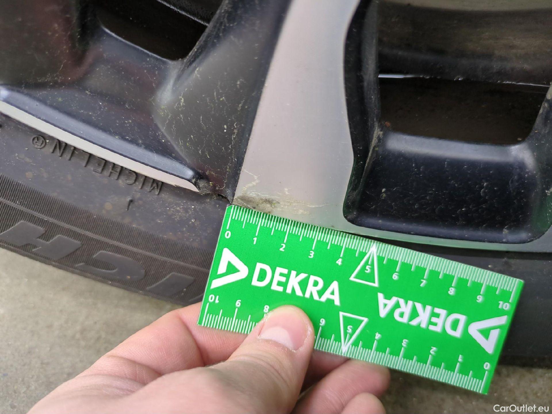  Fiat  500 FIAT X / 2018 / 5P / SUV 1.0 FFly T T3 120ch Cross #29