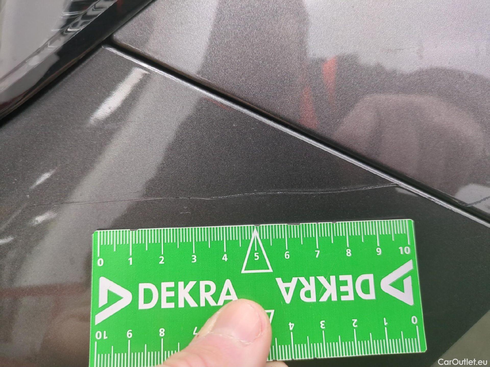  Peugeot  2008  Allure Business 1.5 HDi 130CV BVA8 E6d #15