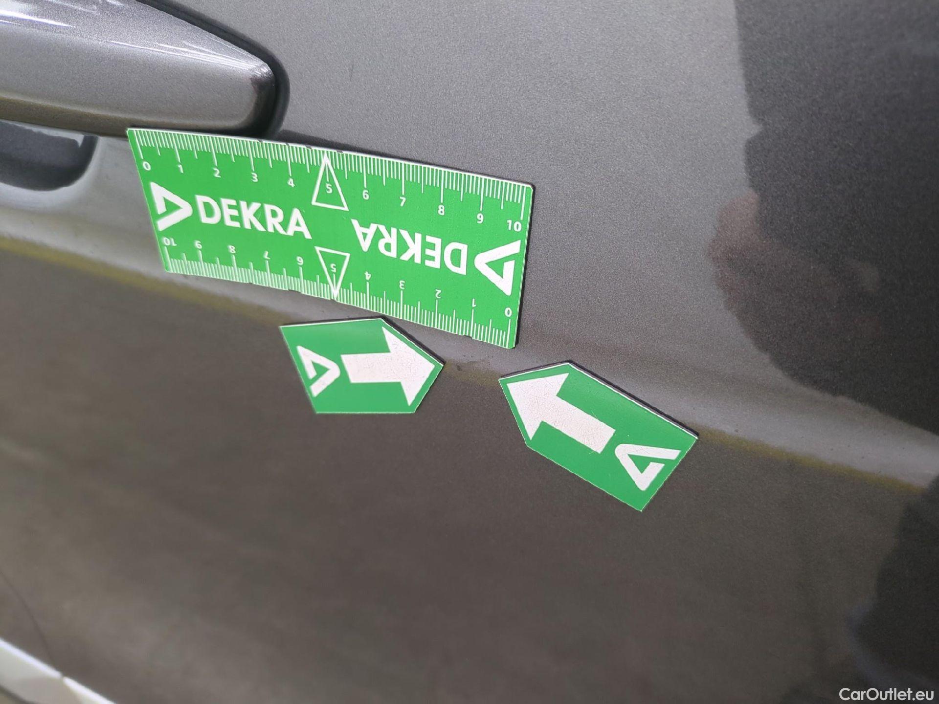  Peugeot  2008  Allure Business 1.5 HDi 130CV BVA8 E6d #18