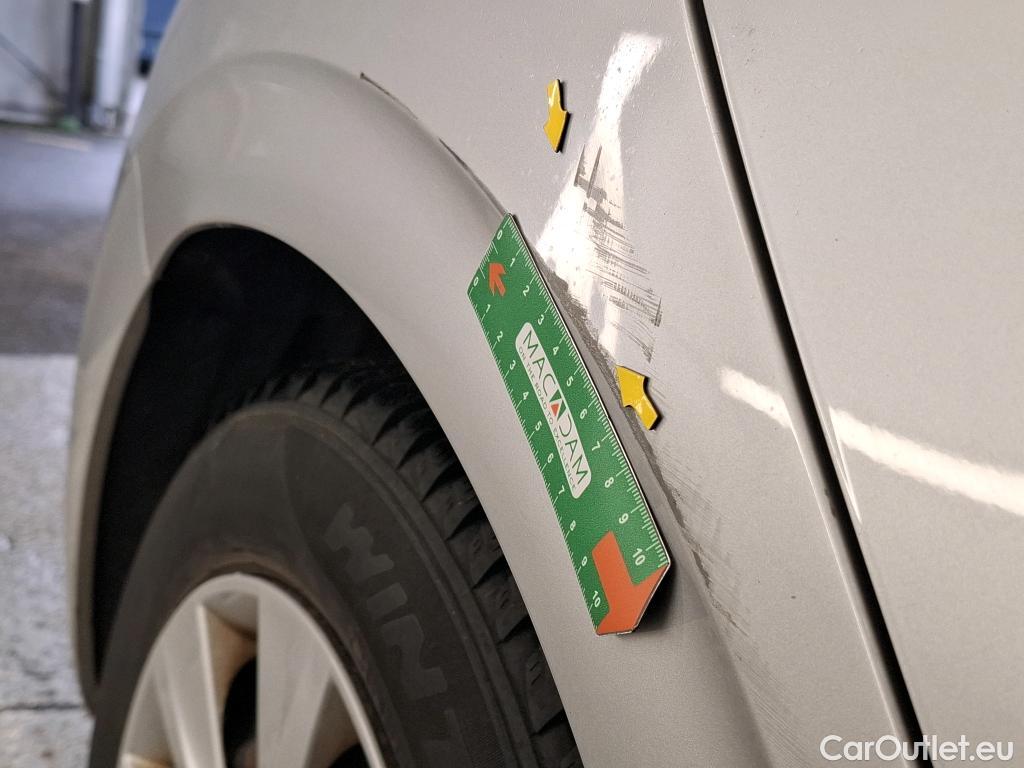  Peugeot  208  Affaire Premium 1.6 HDi 100CV BVM5 E6 #3