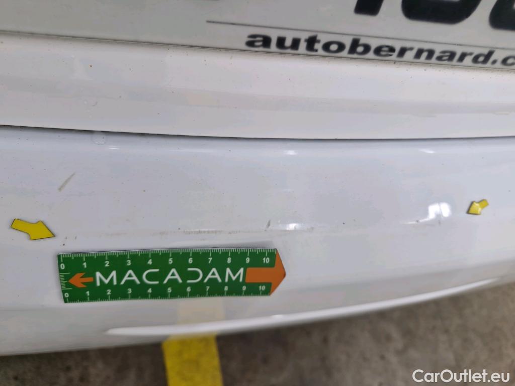  Peugeot  208  Affaire Premium Pack 1.5 HDi 100CV BVM5 E6dT #3