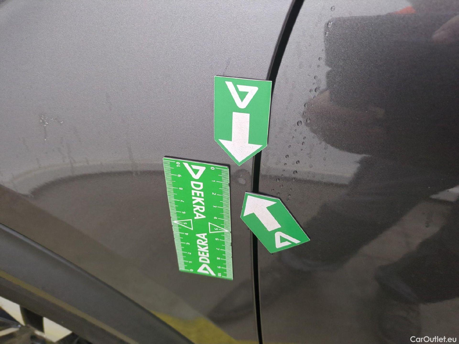  Peugeot  2008  Allure Business 1.5 HDi 130CV BVA8 E6d #12